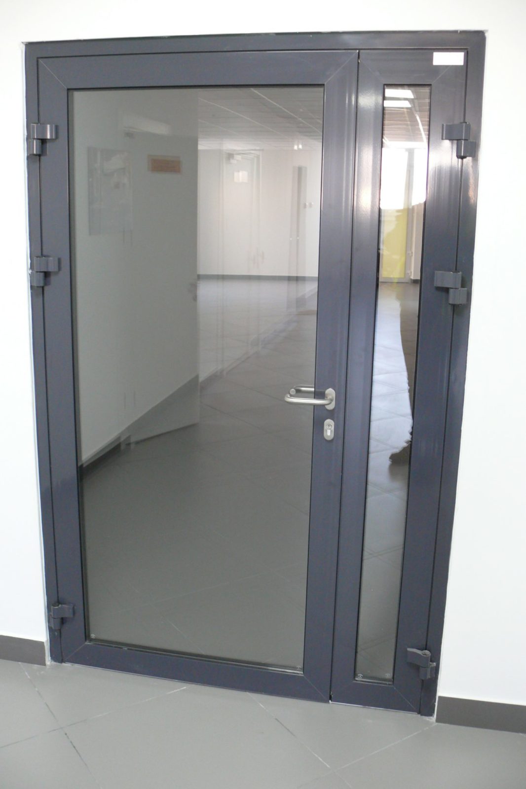 Алюминиевая дверь 800×2100 мм. GFTD23203 Алюминиевая дверь 800×2100 мм. GFTD23203
